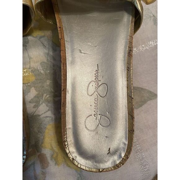 Jessica Simpson Gold Wedge Sandals Size 9 - Picture 5 of 7